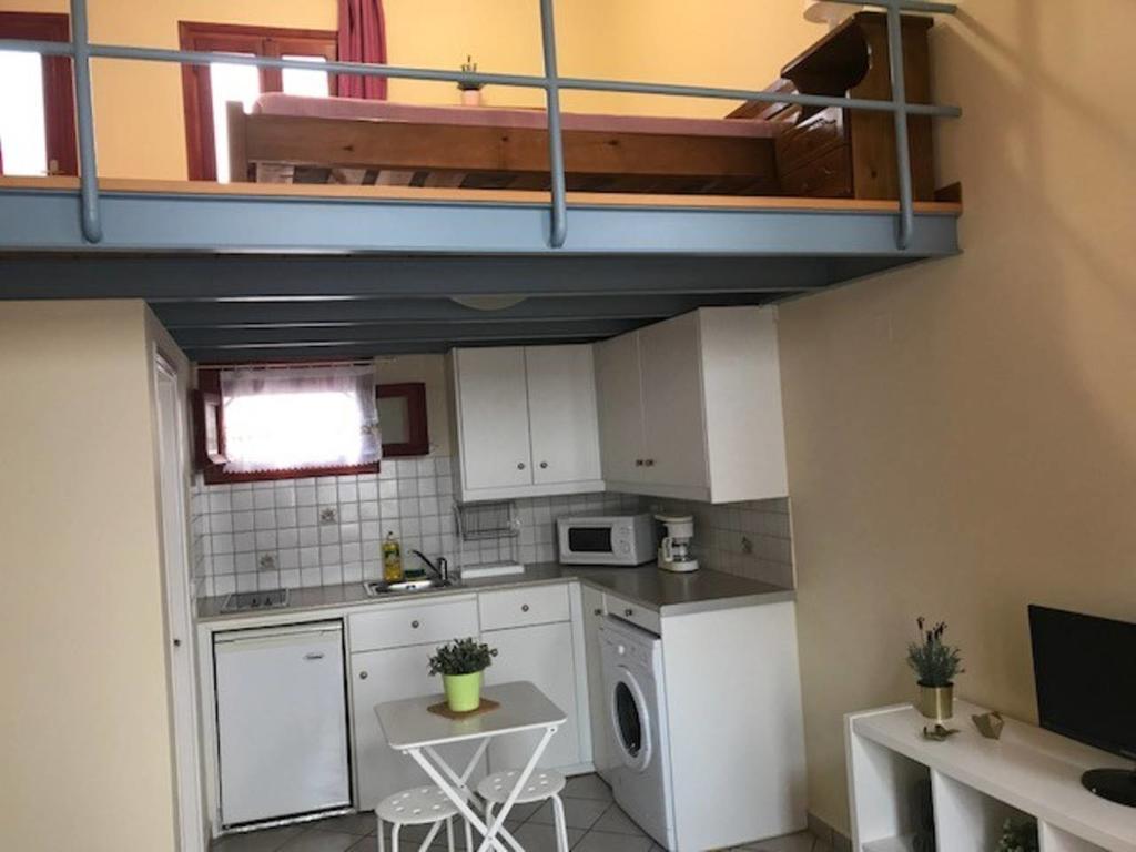 Ermoupoli, Syros City Apartments Exterior photo